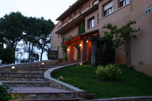 Hotel Golf Can Rafel Corbera de Llobregat Bagian luar foto