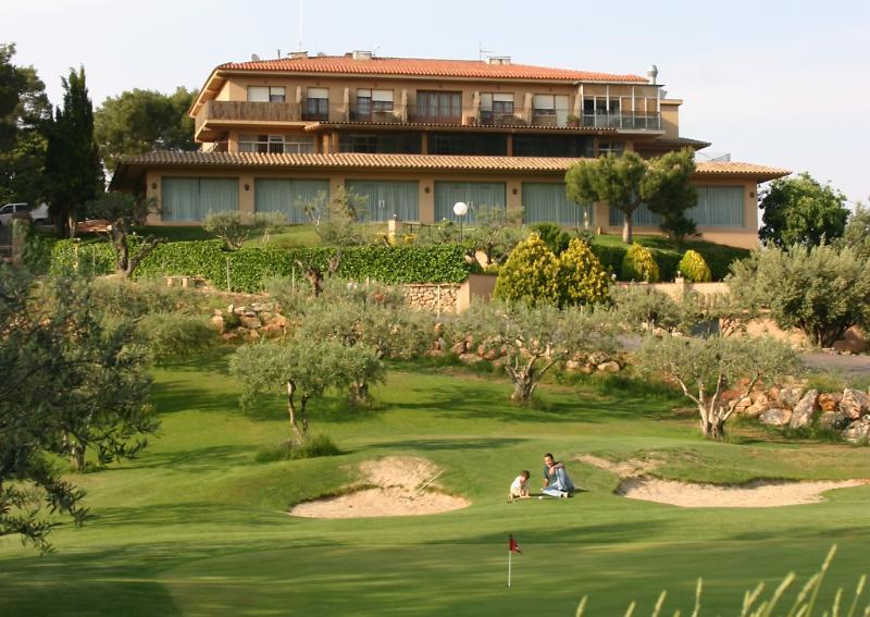 Hotel Golf Can Rafel Corbera de Llobregat Bagian luar foto